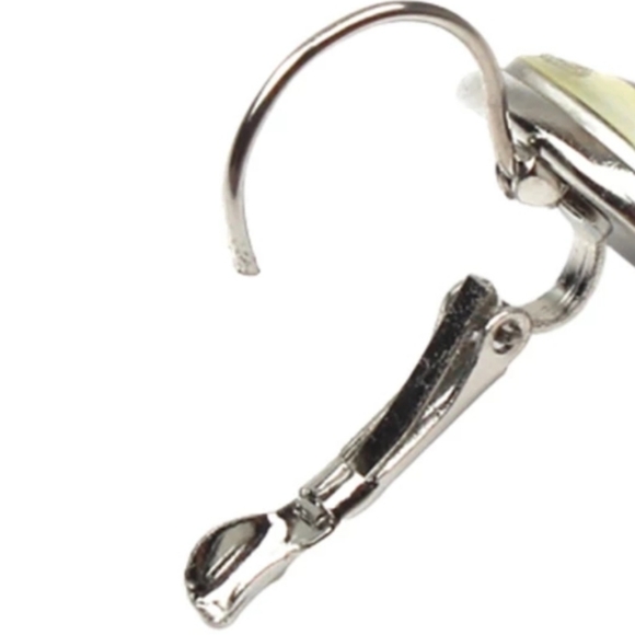 🕶LAST ONE!🕶Sugar Skull Small Dangle Earrings - Picture 5 of 6